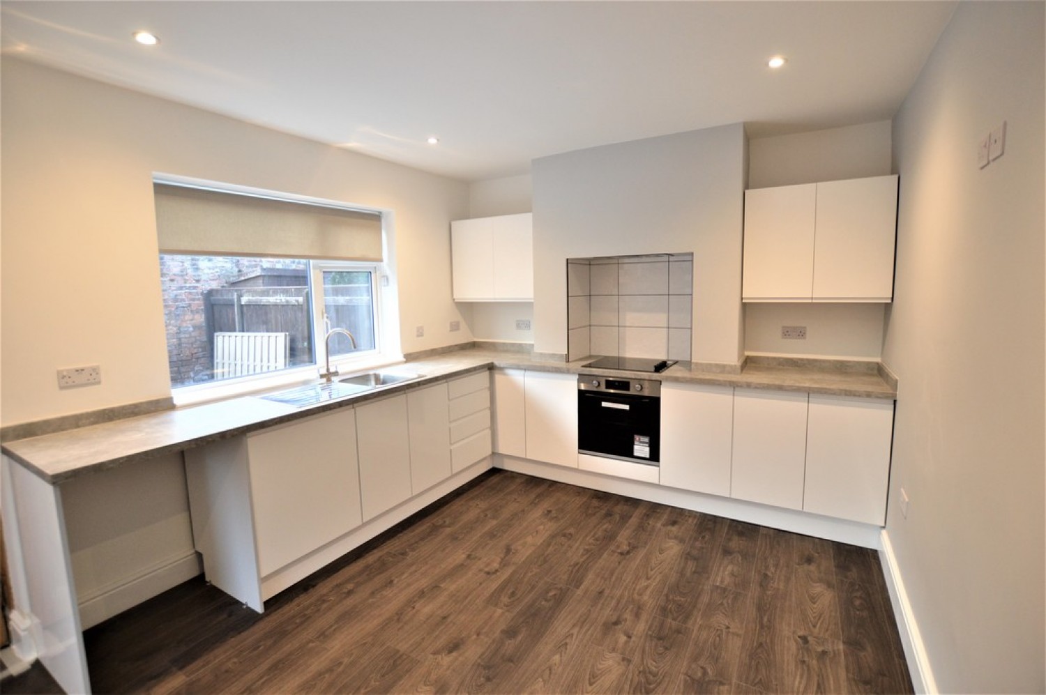 2 bedroom House for Letting Glen Avenue, Heworth, York