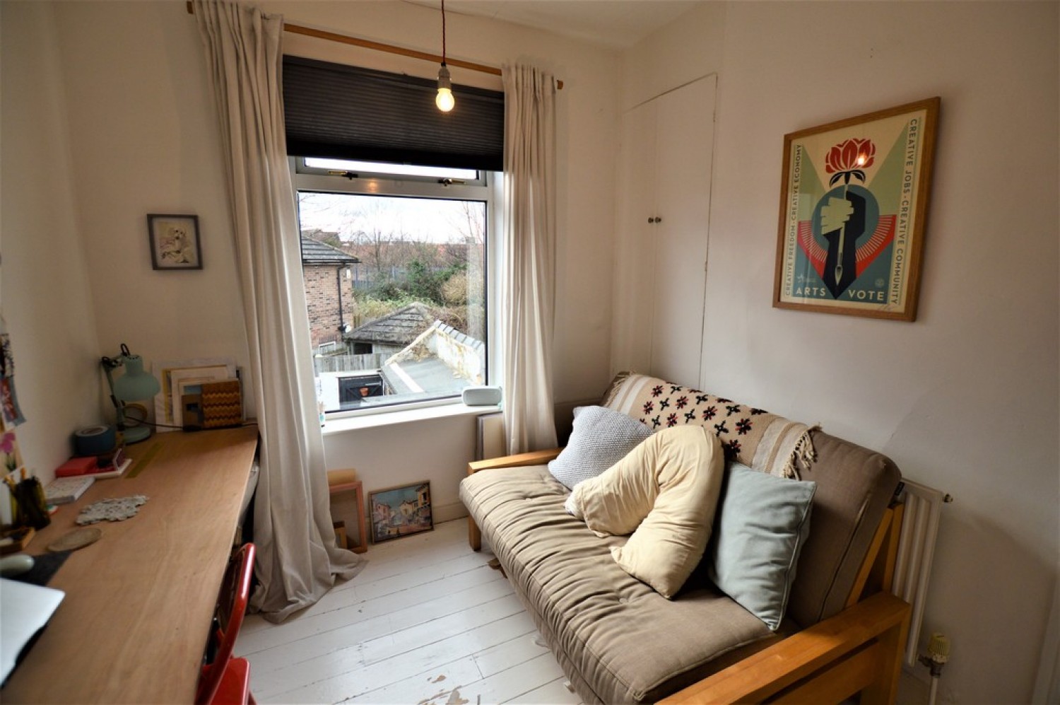 2 bedroom House in Oakville Street, York