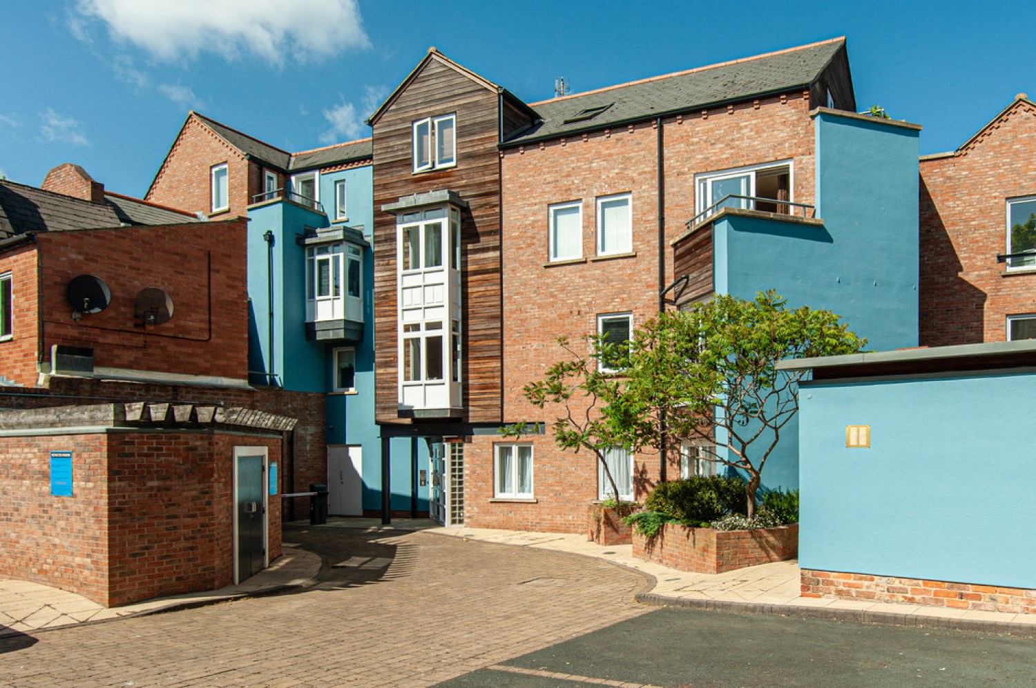 2 bedroom Flat for Letting St Denys Court, St Denys Road, York