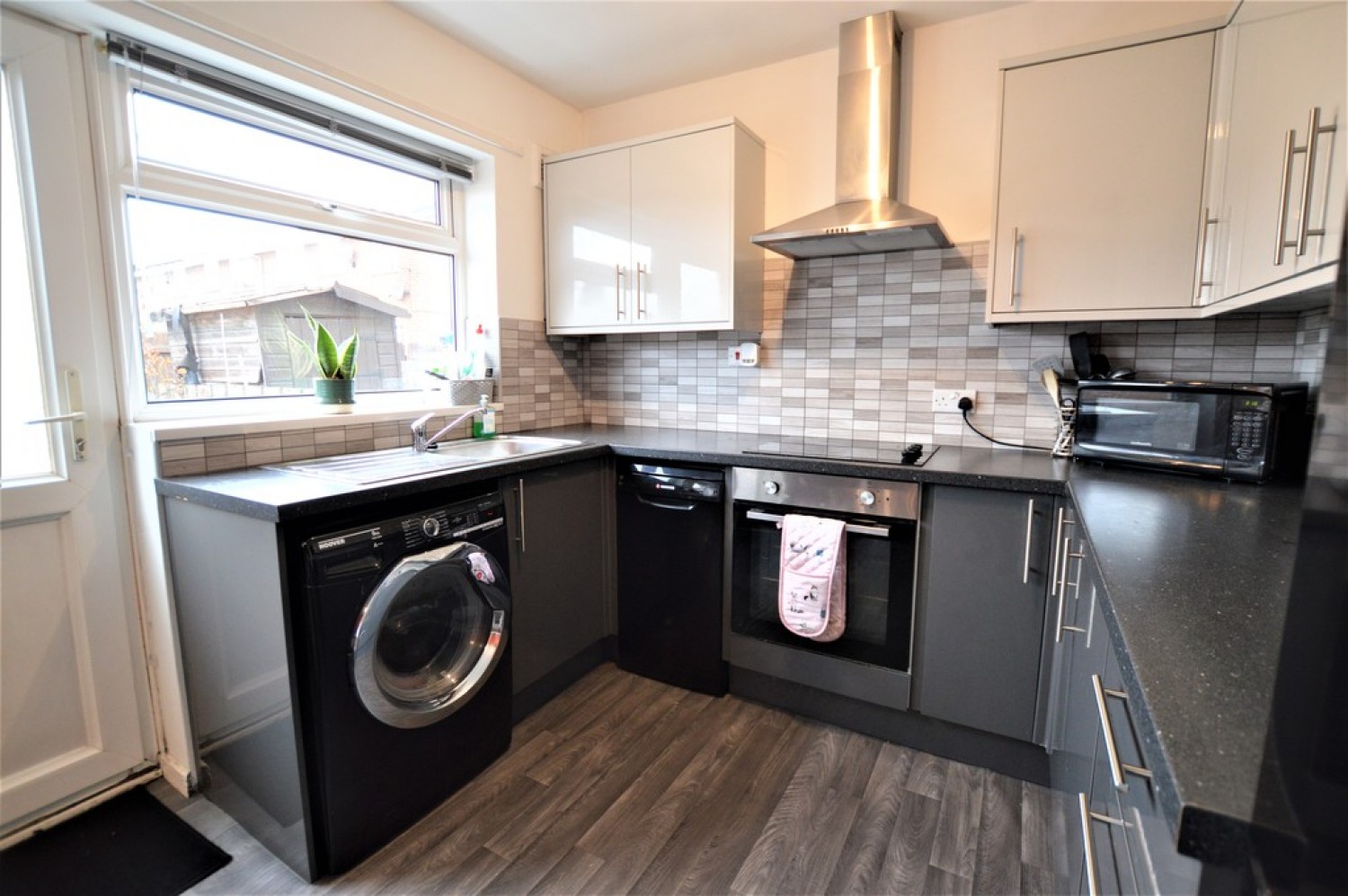 3 bedroom House for Letting Grove Park, Beverley