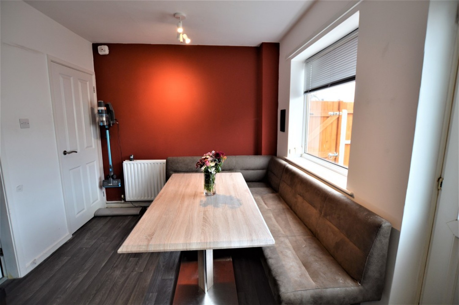 3 bedroom House for Letting Grove Park, Beverley