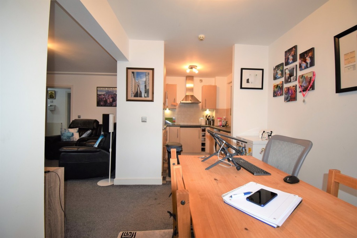2 bedroom Flat for Sale Wright Street, Hull City Centre