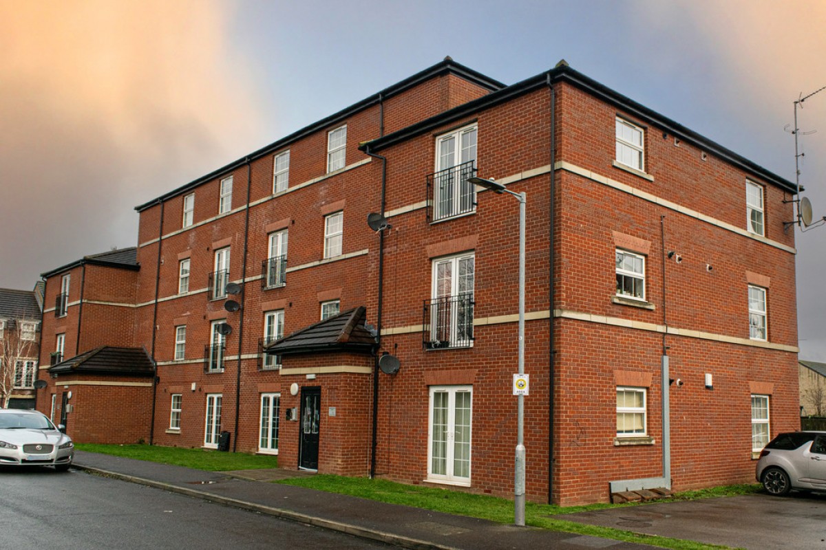 Lambwath Hall Court, Biggin Avenue