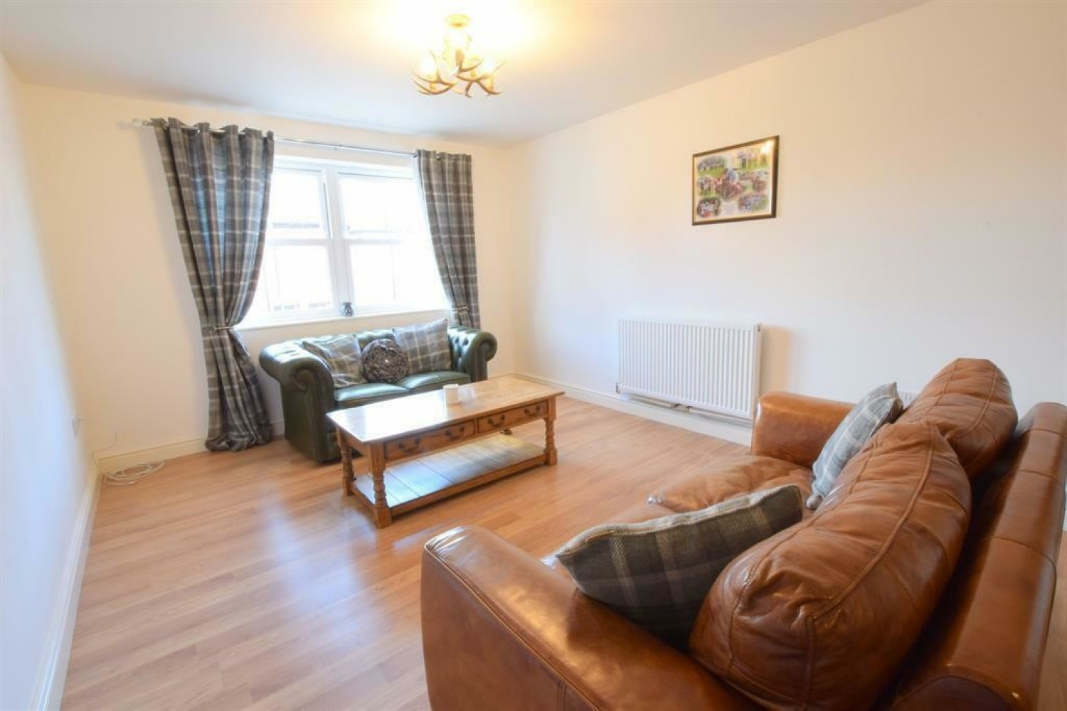 2 bedroom Flat for Letting Commercial Street, Norton