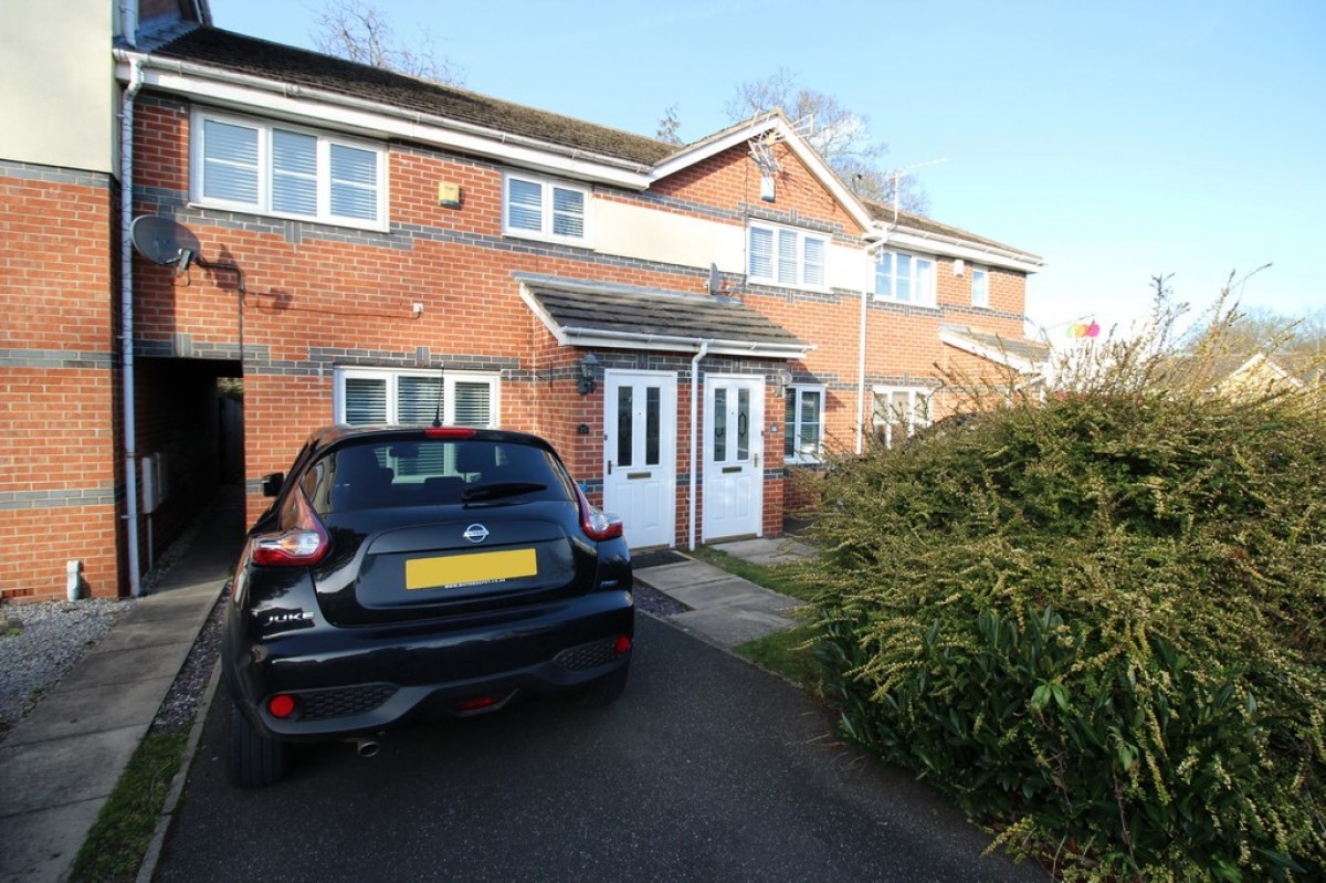 Pinderfield Close, Sutton Links