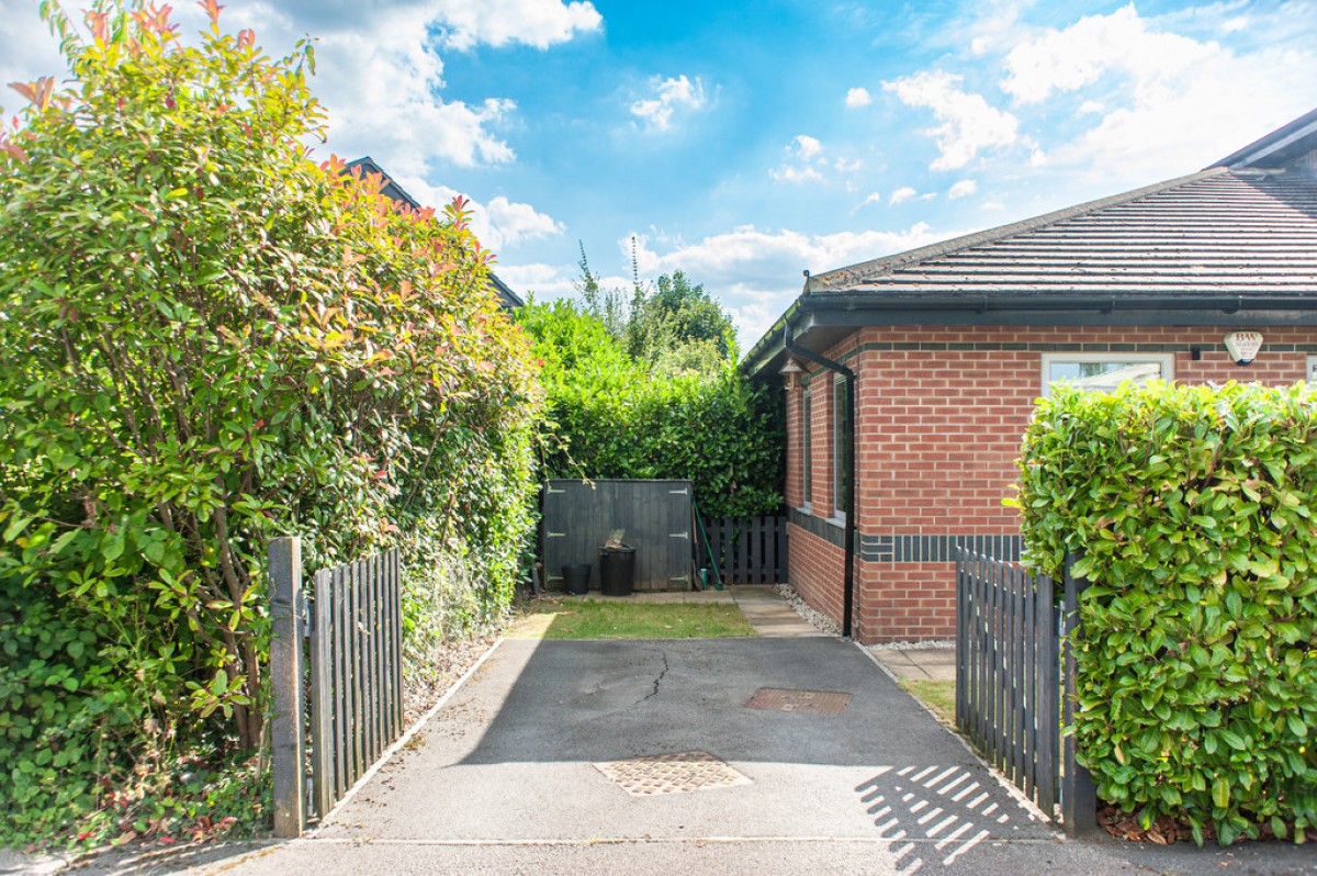 Kettlestring Lane, Clifton Moor, York