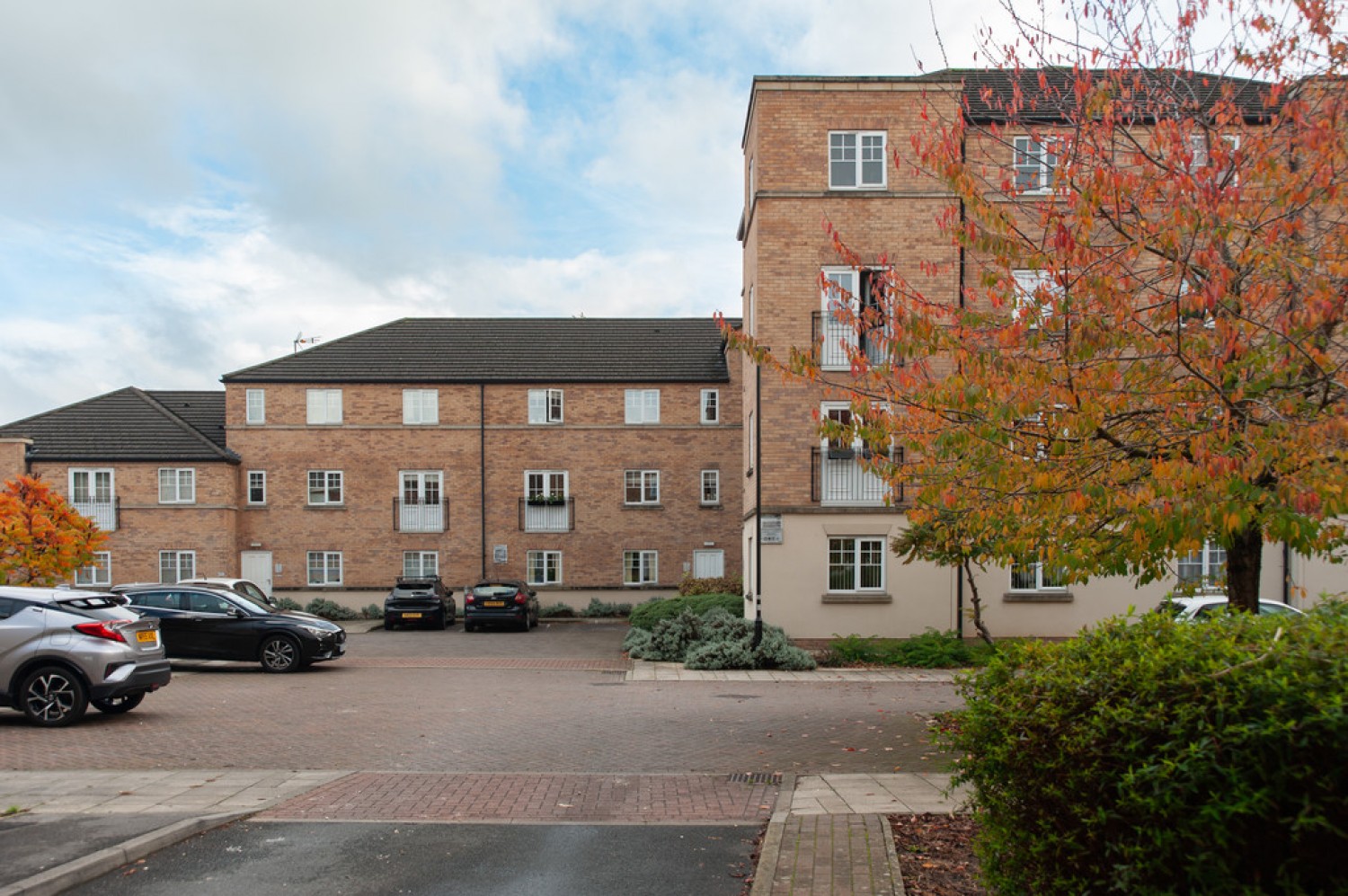 2 bedroom Flat for Sale Birch Park, York