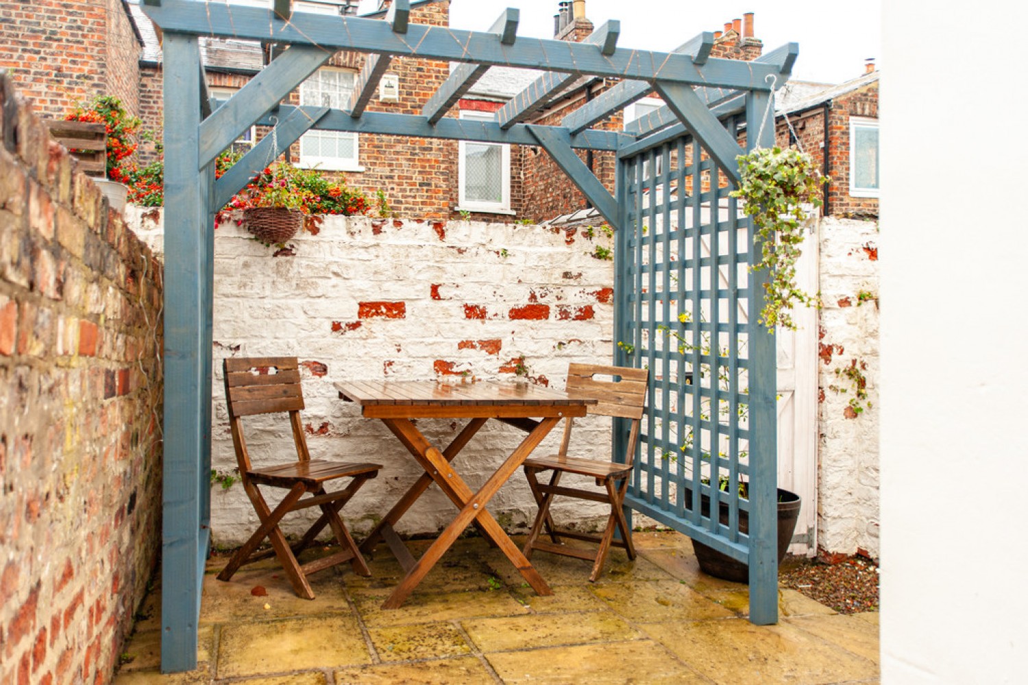 St Paul's Terrace, Holgate