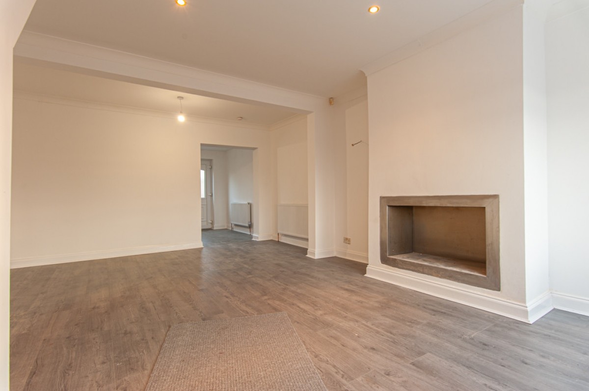 National Avenue , Hull