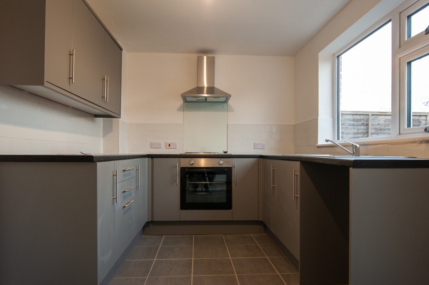 National Avenue , Hull