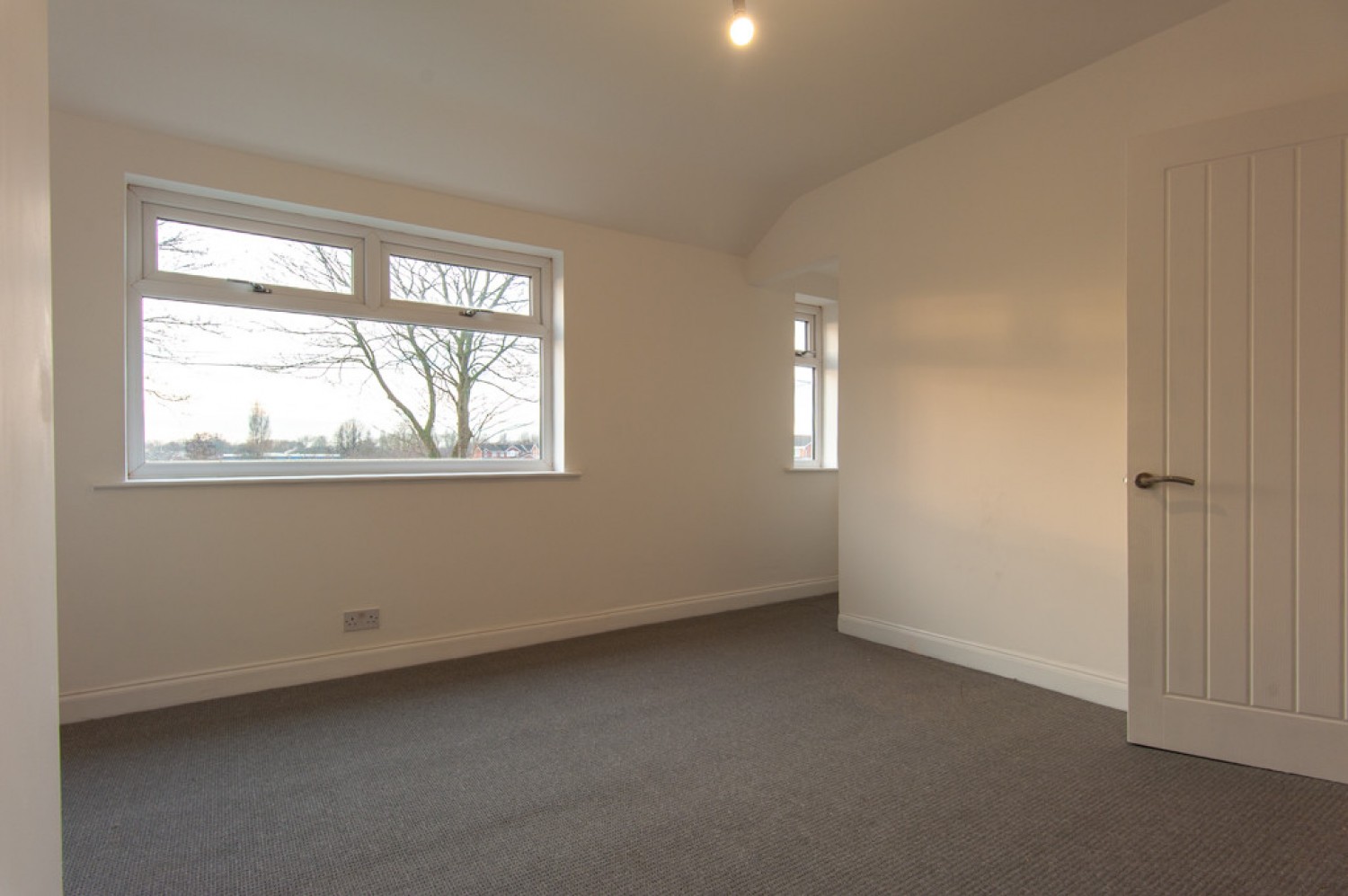 National Avenue , Hull