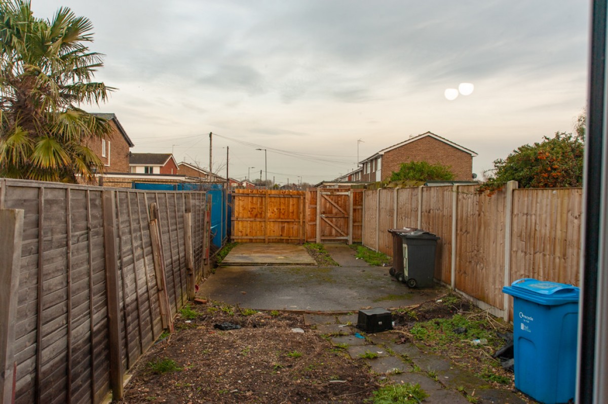 National Avenue , Hull