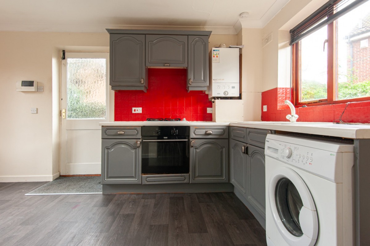 Myrtle Avenue, Selby