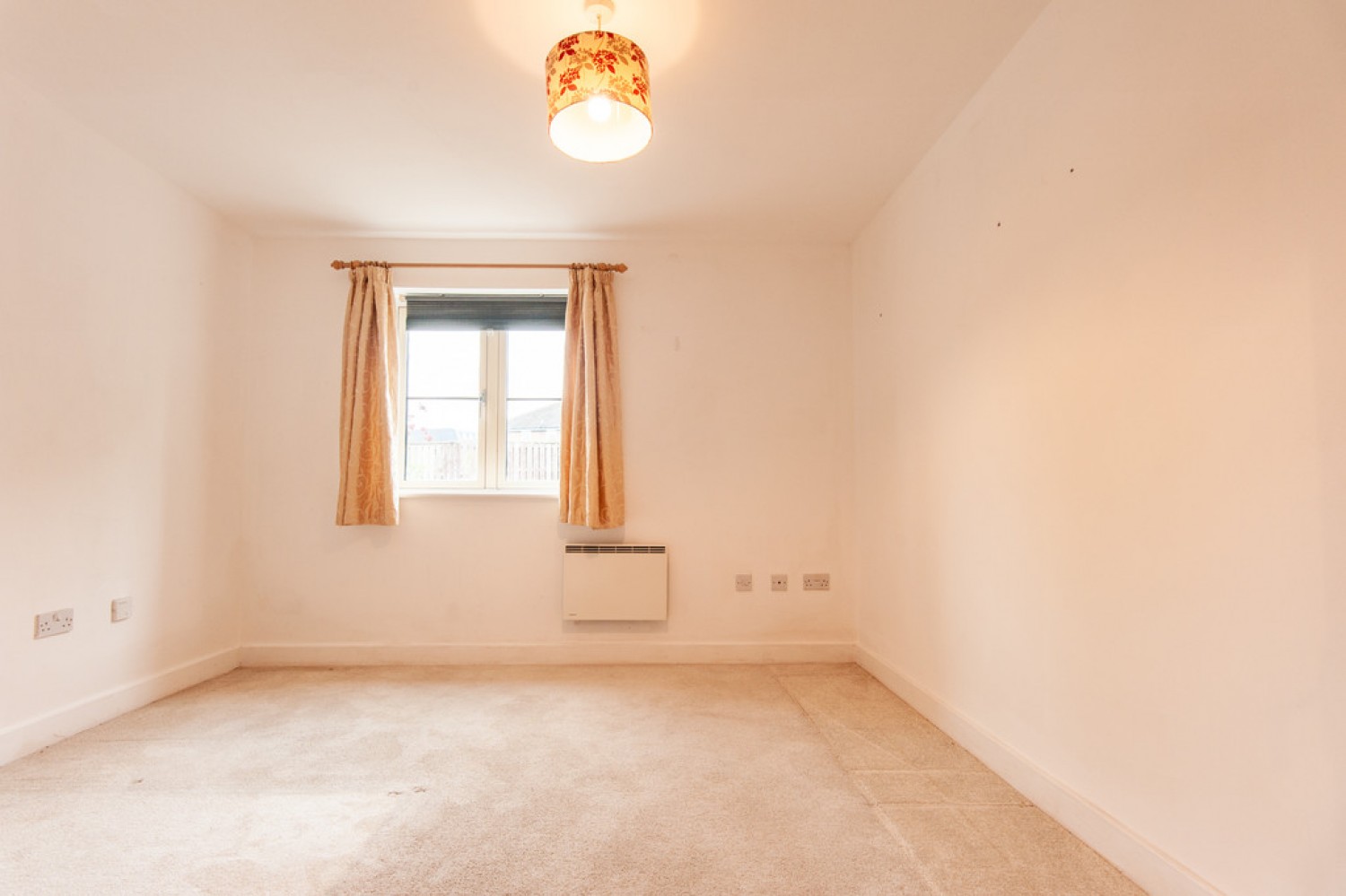 2 bedroom Flat for Sale Nicholas Gardens, York