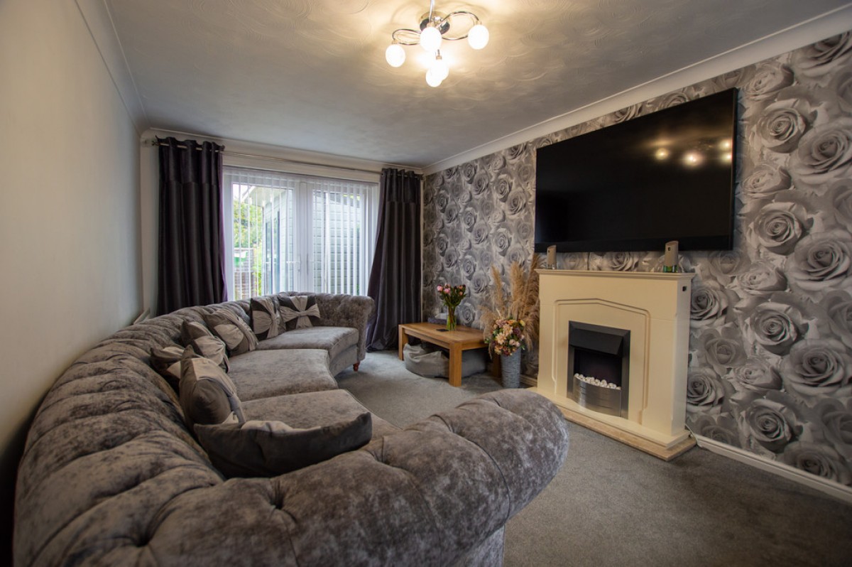 Kesteven Way, Kingswood, Hull