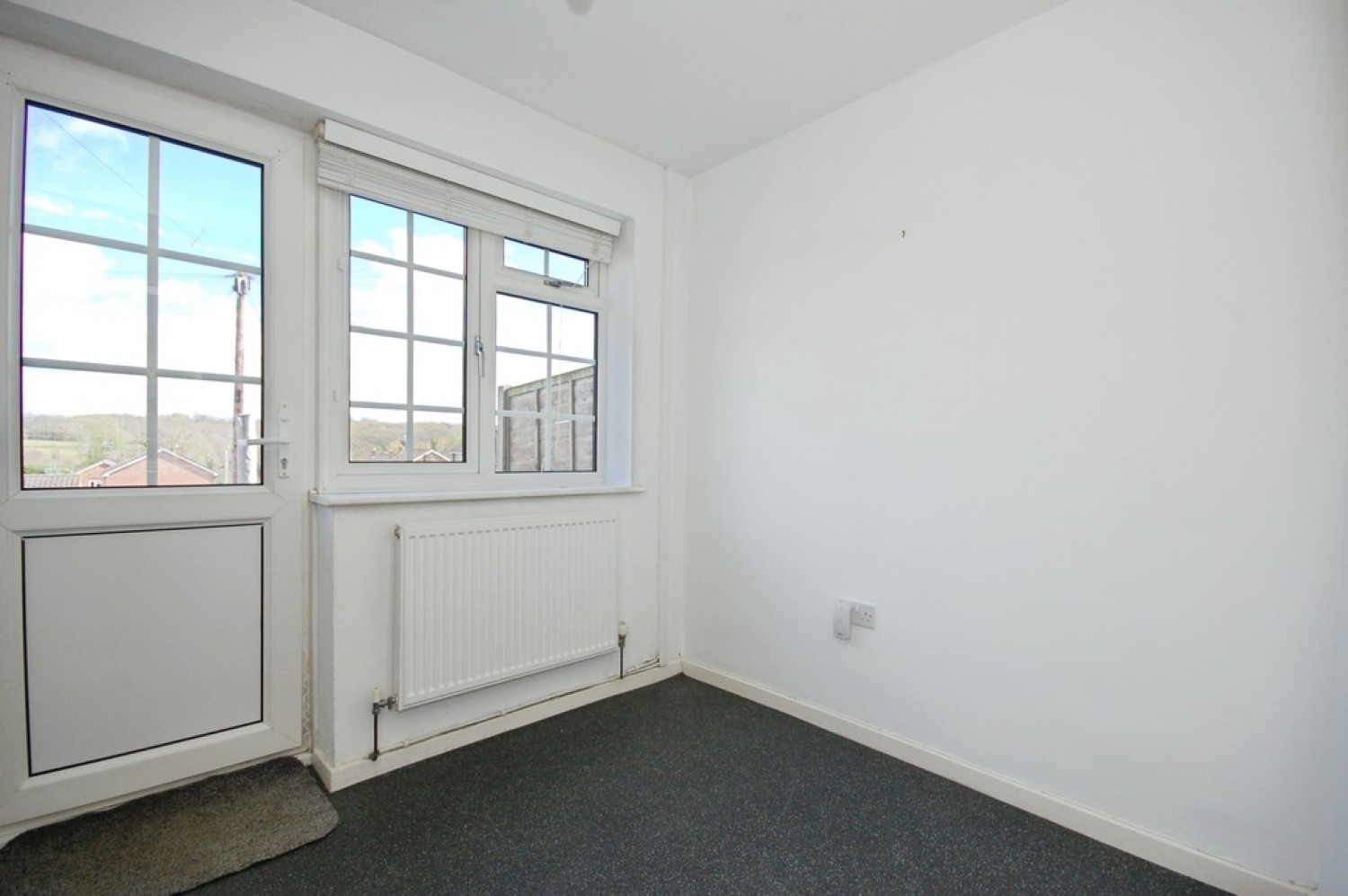2 bedroom House for Letting Senlac Green, Uckfield