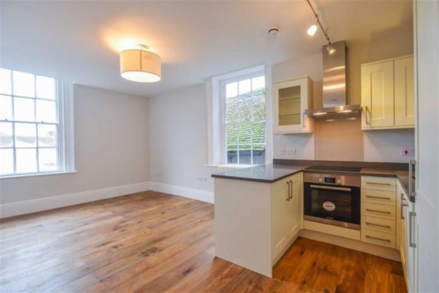 1 bedroom Flat for Letting Eastgate Wharf, Lewes