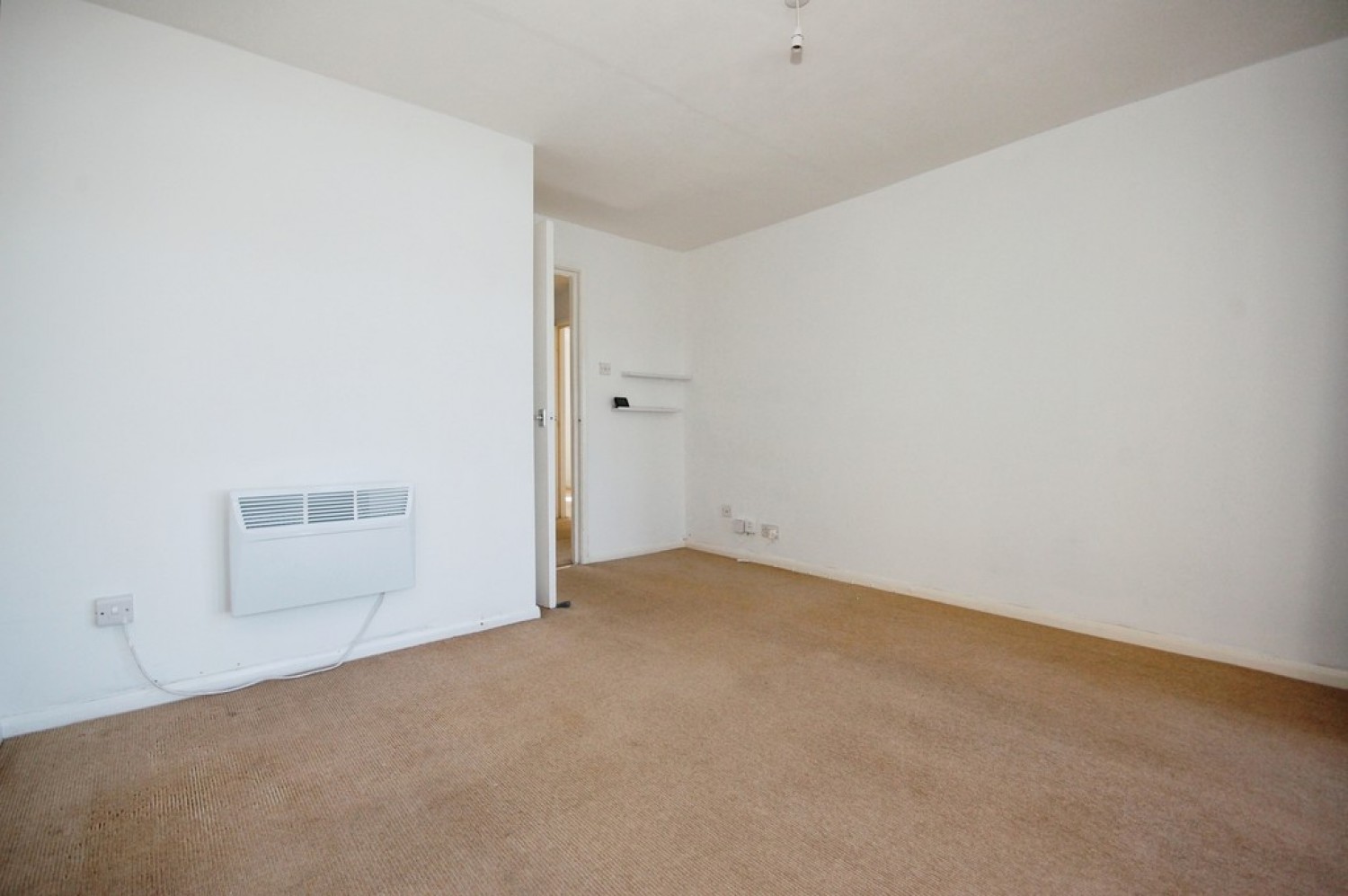 2 bedroom Flat for Letting Regency Close, Uckfield