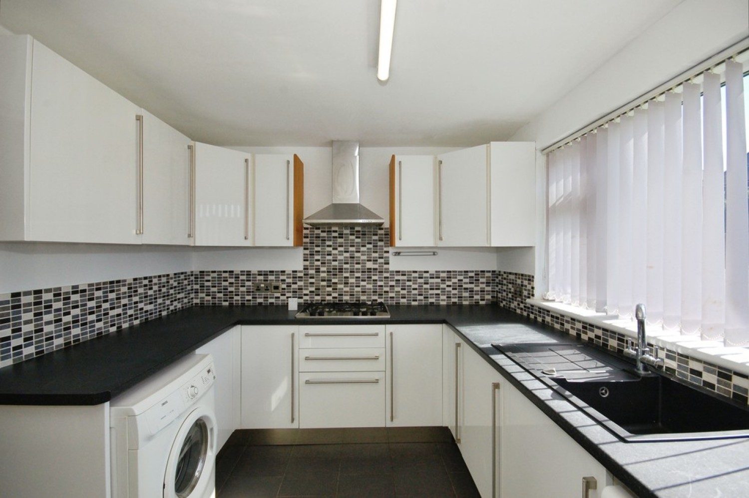 2 bedroom Flat for Letting Regency Close, Uckfield