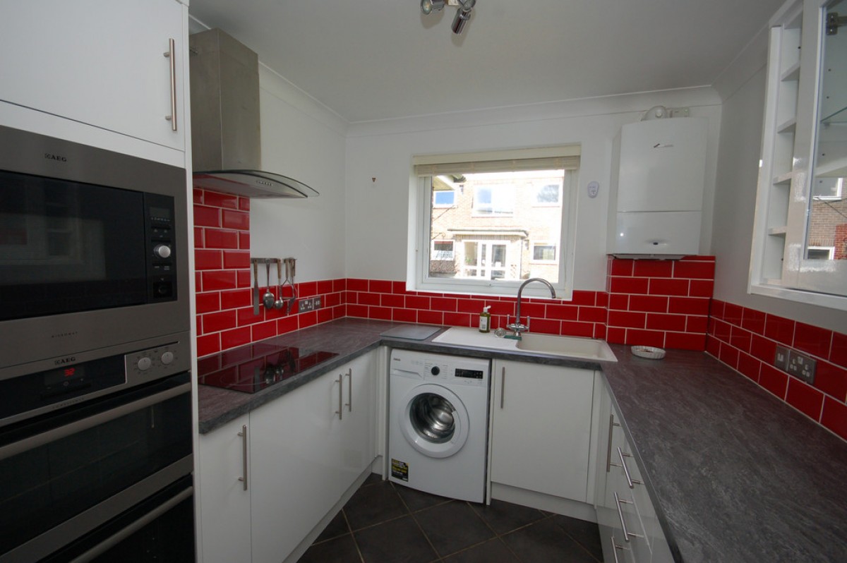 Lawrence House, Hempstead Road