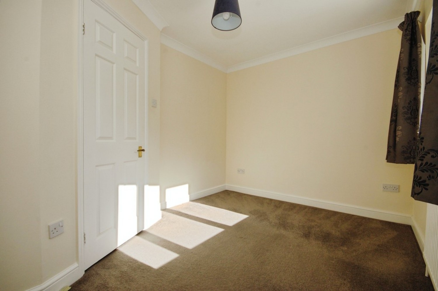 2 bedroom House for Letting Lime Way, Heathfield