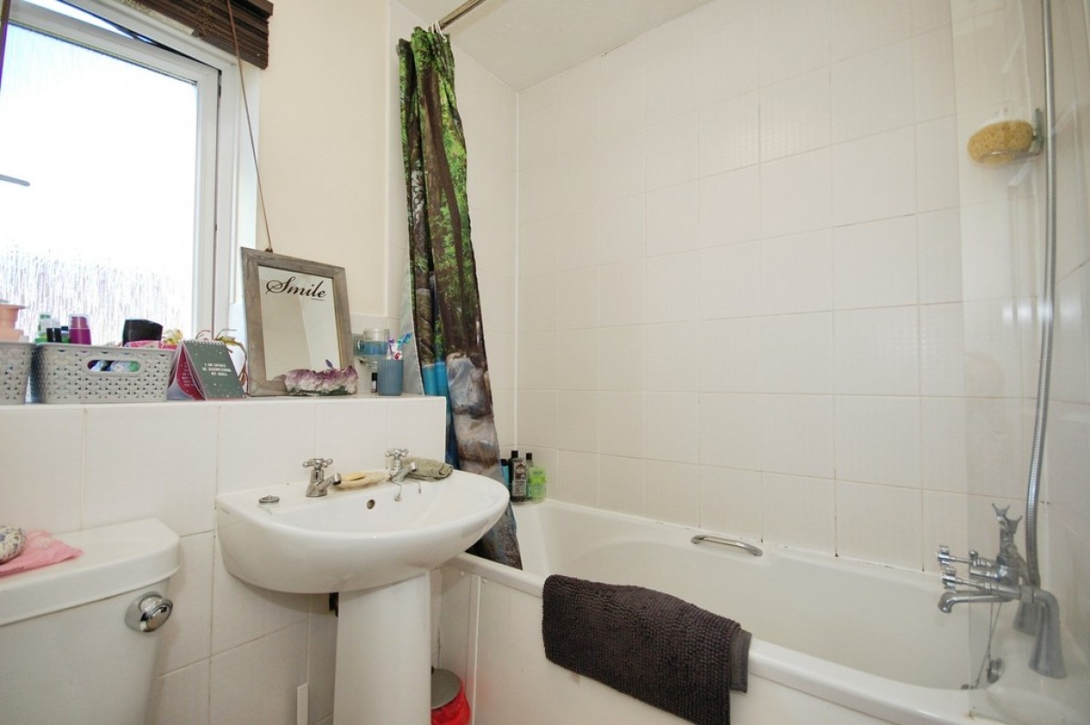 Lime Way, Heathfield