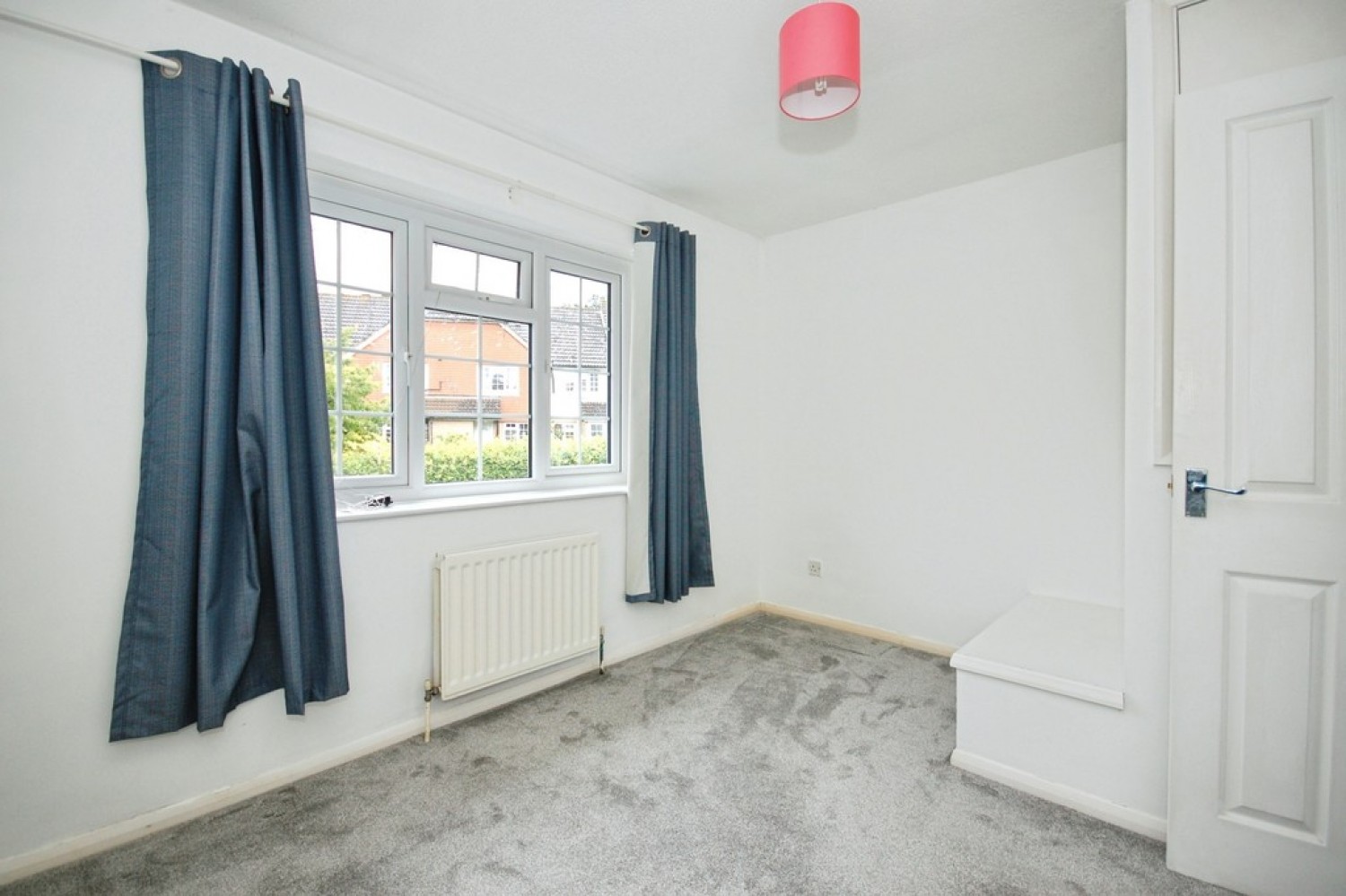 2 bedroom House for Letting Frenches Farm Drive, Heathfield
