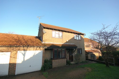 Booker Close, Crowborough