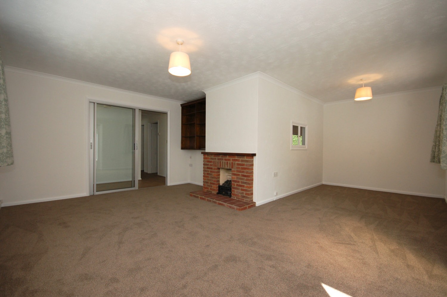 Ringles Cross, Uckfield