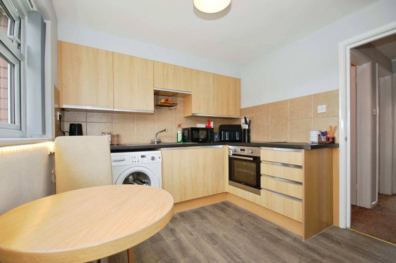 2 bedroom Flat for Letting Regency Court, Uckfield