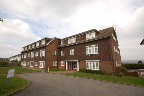 Mayfield Court, Broad Oak