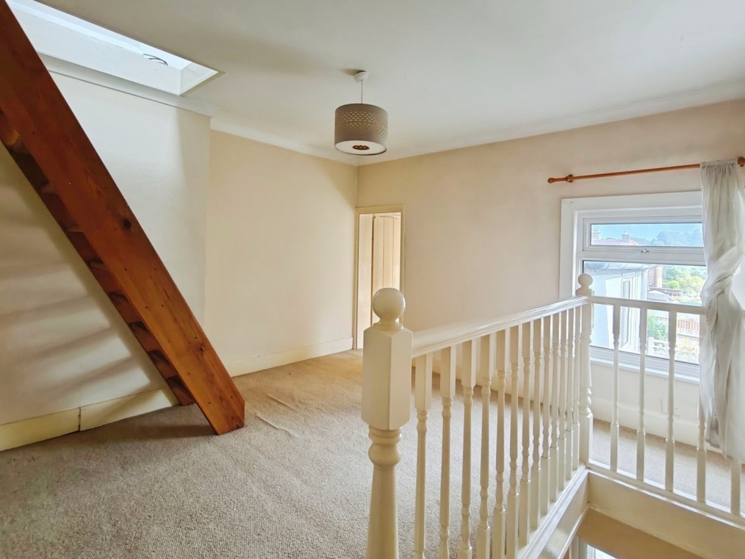 2 bedroom House for Letting Albert Road, Uckfield