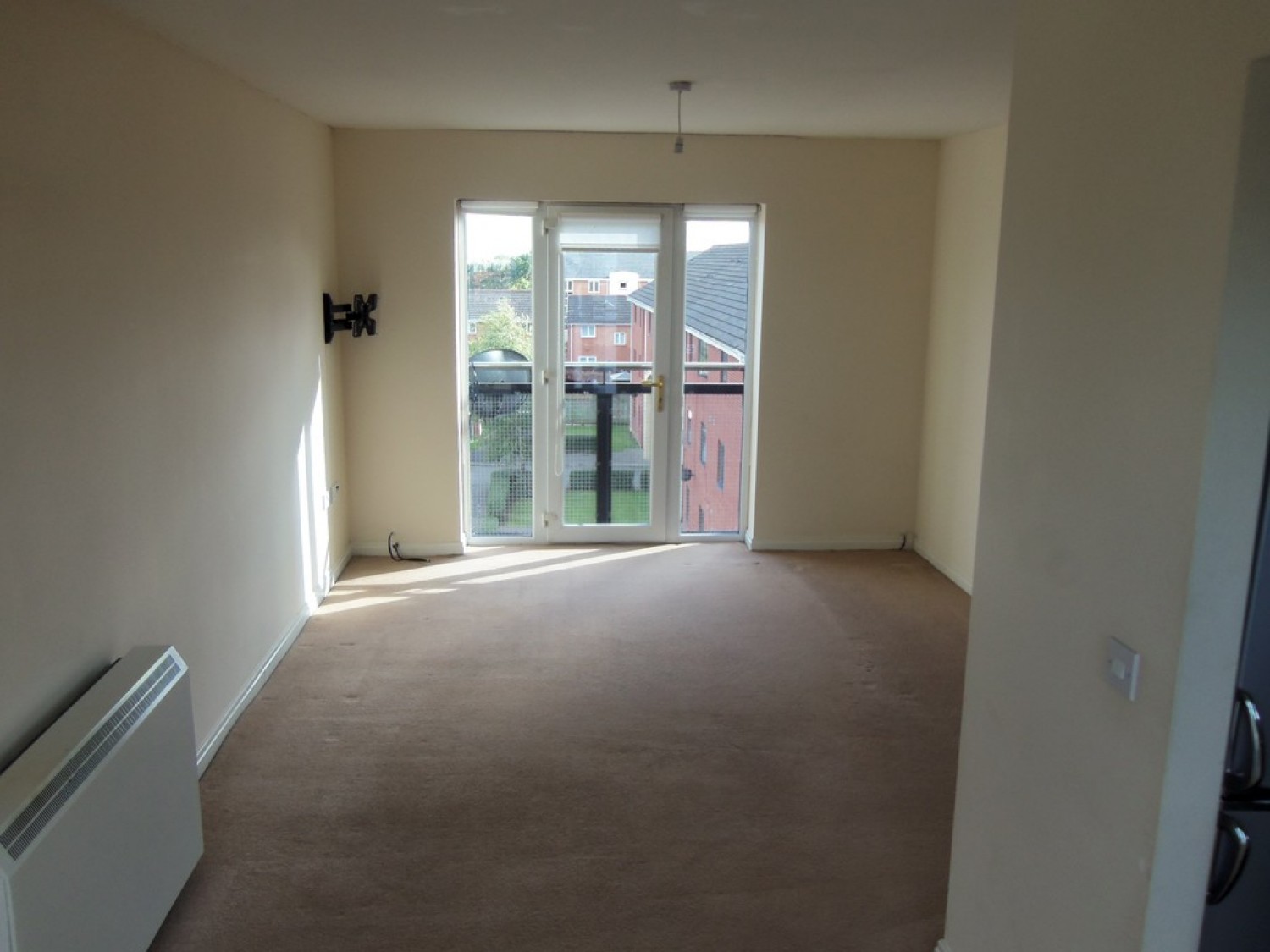 3 bedroom Flat for Letting Cascade Road, Speke, Liverpool