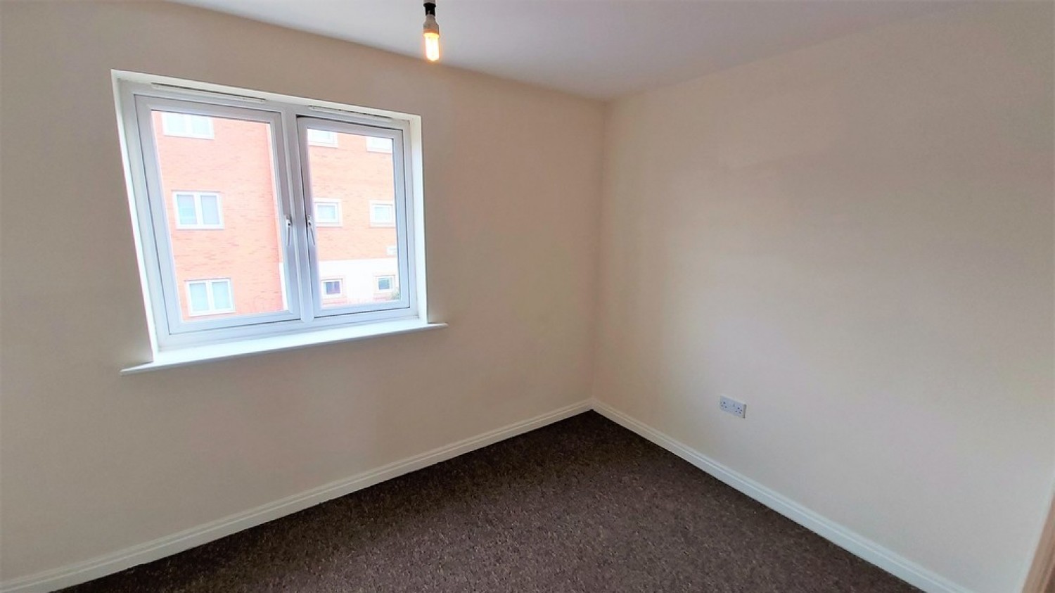 3 bedroom Flat for Letting Addenbrook Drive, Hunts Cross