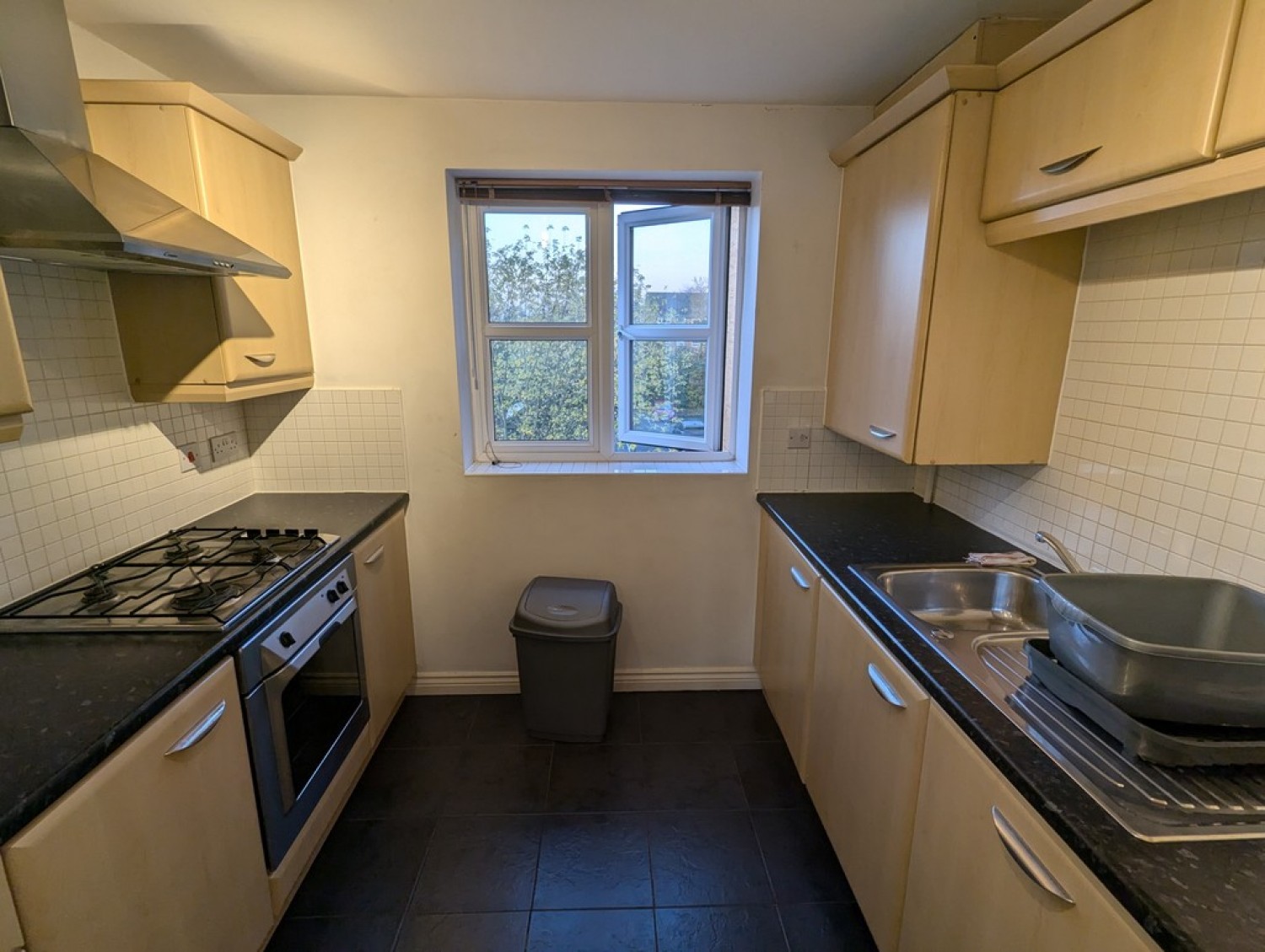 2 bedroom Flat for Letting Heyesmere Court, Merseyside