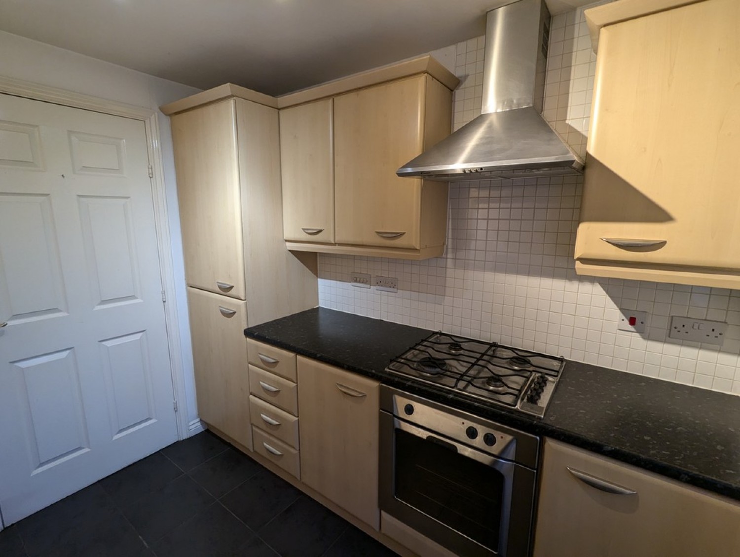 2 bedroom Flat for Letting Heyesmere Court, Merseyside
