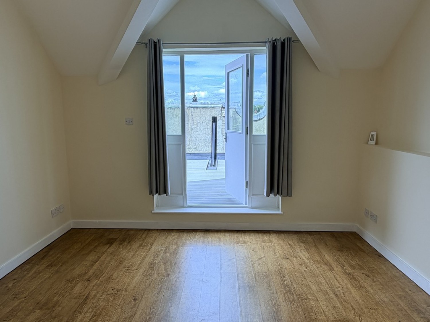 2 bedroom Flat for Letting Blenheim Road, Allerton, Liverpool