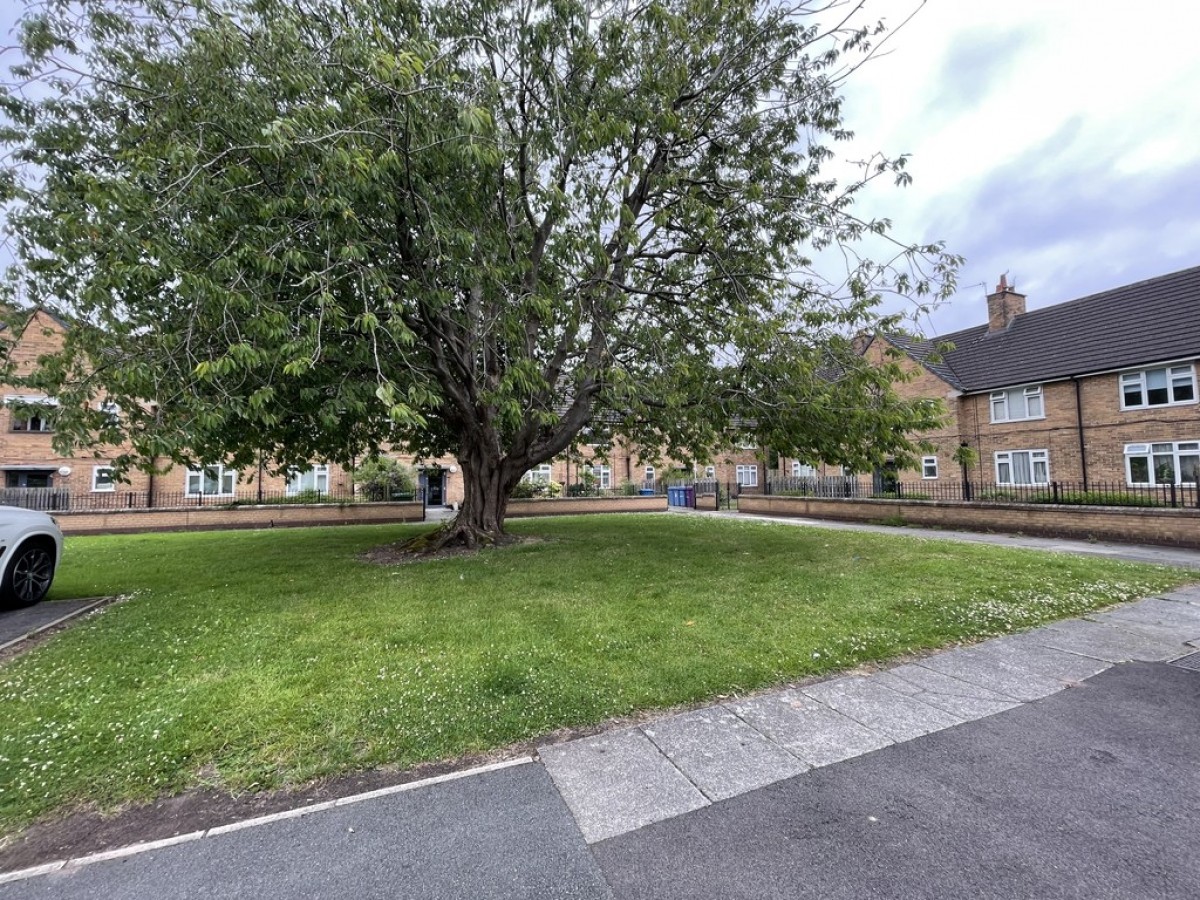 Hurstlyn Road, Allerton, Liverpool