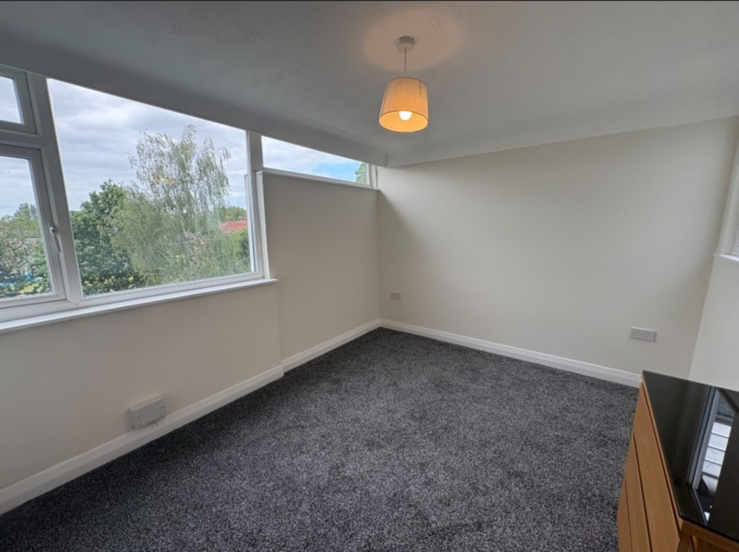 2 bedroom Flat for Sale Woolton Road, Liverpool