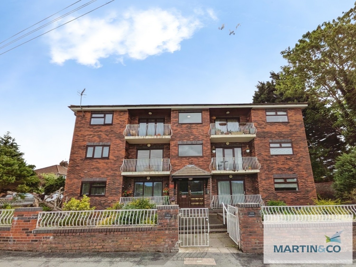 2 bedroom Flat for Letting Alton Lodge, 63 Mersey Road , Aigburth