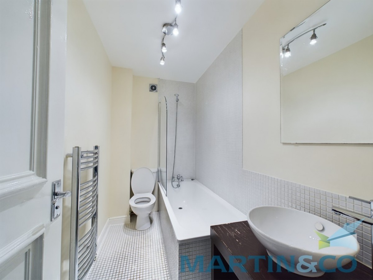 North Road, Grassendale Park, Grassendale