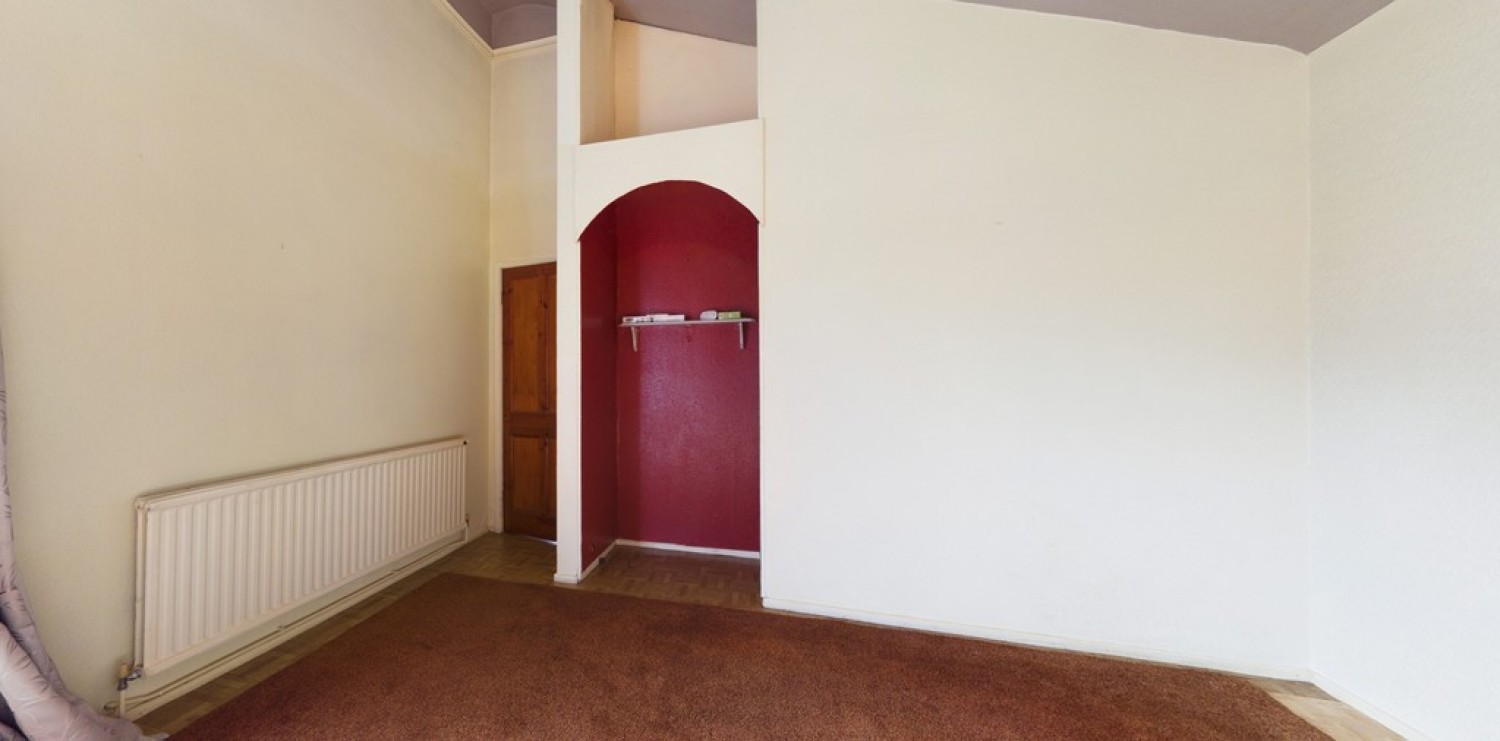 Curlender Way, Hale, Liverpool