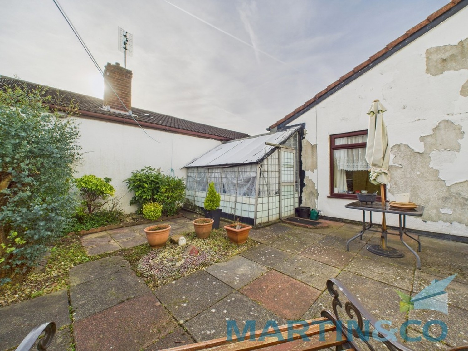 Curlender Way, Hale, Liverpool