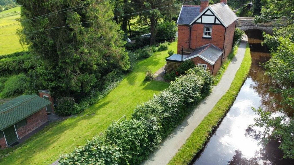 Llangollen Road, Llangollen, Denbighshire