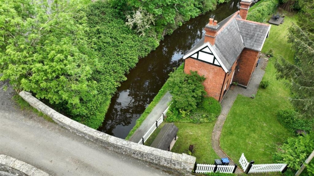 Llangollen Road, Llangollen, Denbighshire