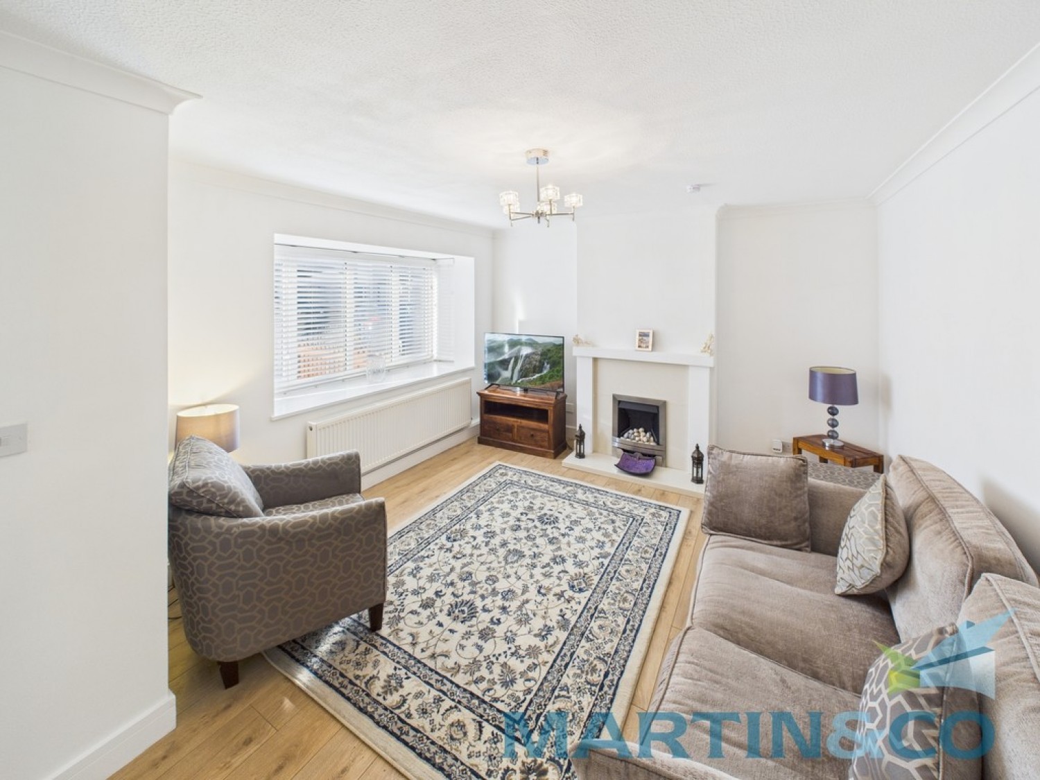 2 bedroom Bungalow in Garden Lodge Grove, Liverpool