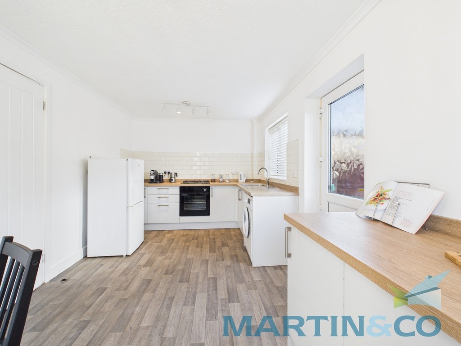 2 bedroom Bungalow in Garden Lodge Grove, Liverpool