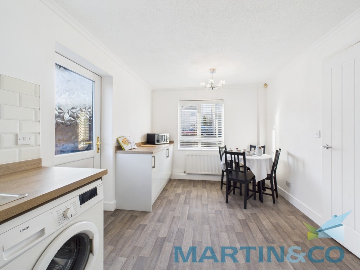 2 bedroom Bungalow in Garden Lodge Grove, Liverpool