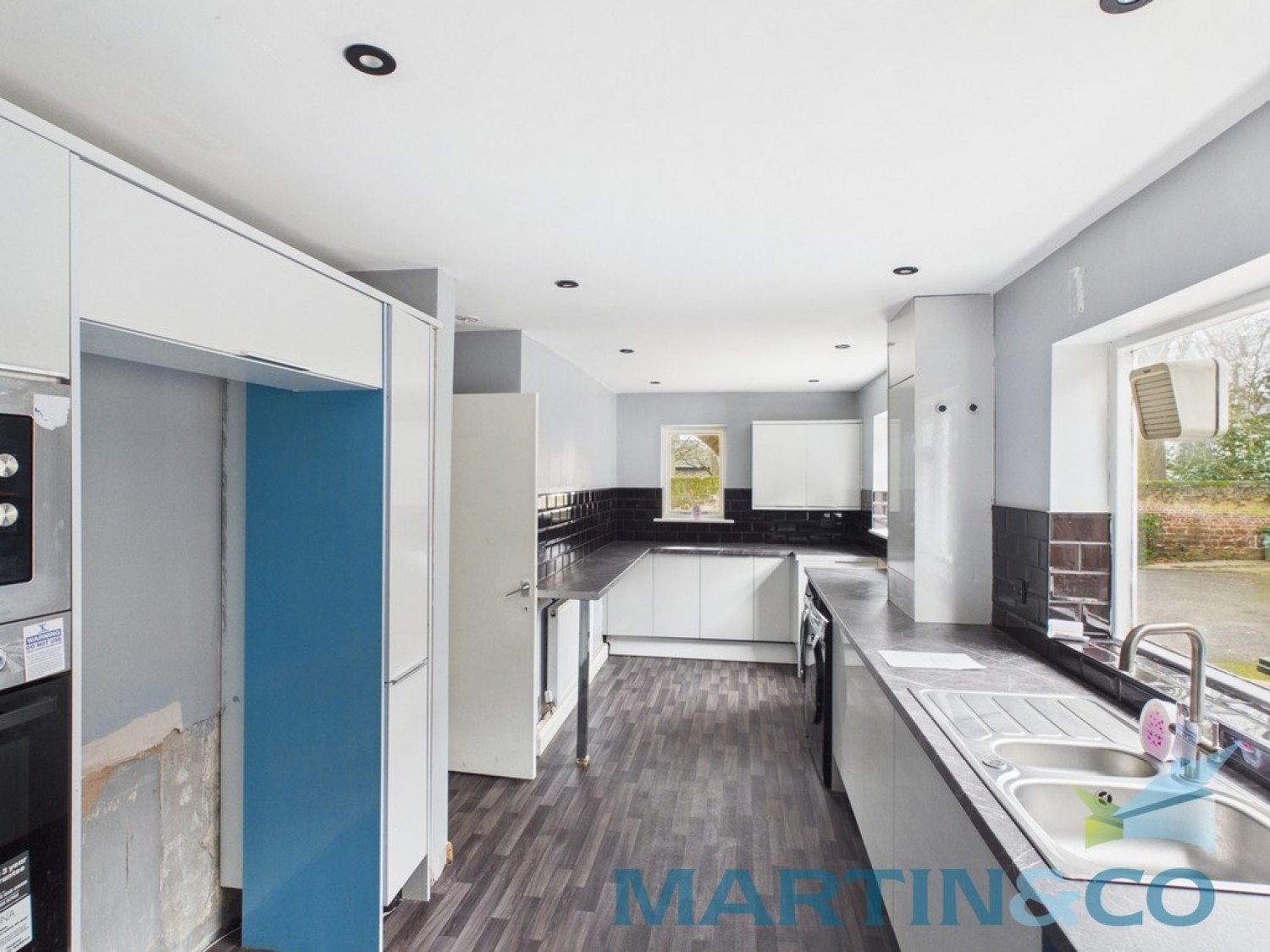 4 bedroom House for Sale Lyndhurst Avenue, Mossley Hill, Liverpool