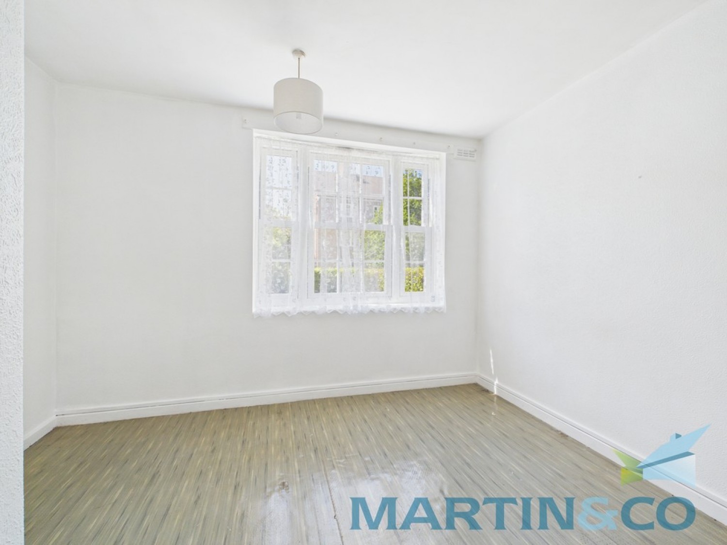 2 bedroom Flat for Sale Waverley Road, Sefton Park, Liverpool